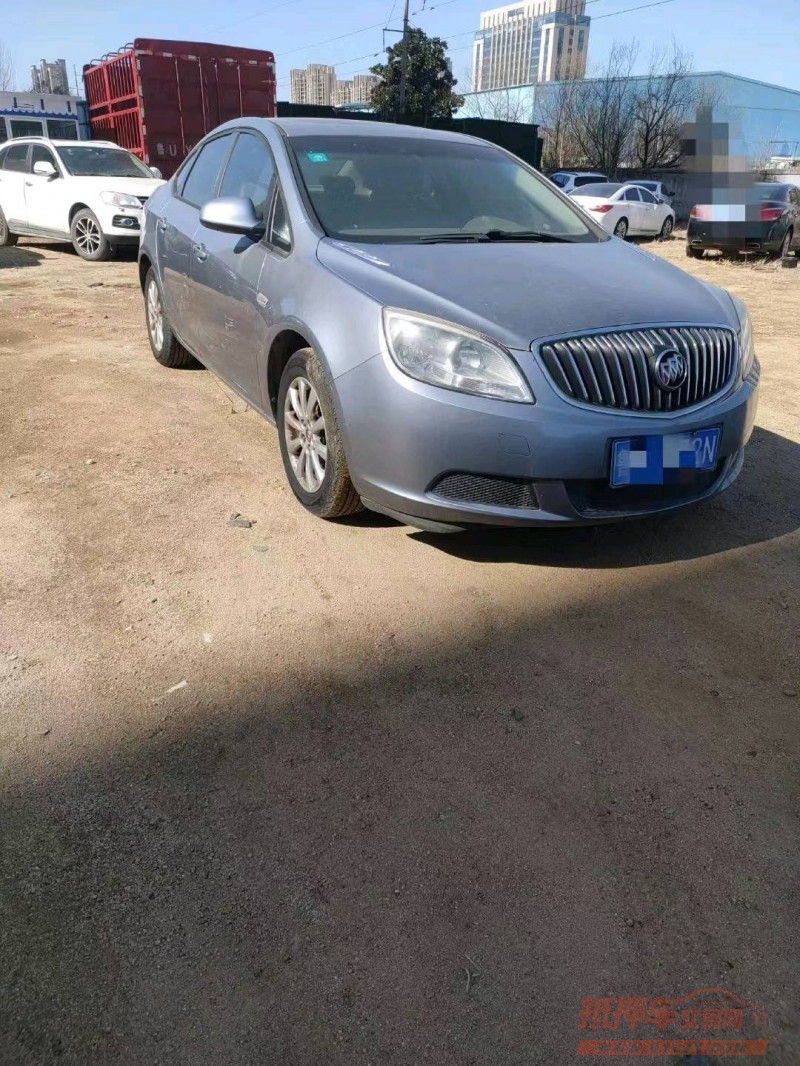 青岛14年别克英朗6