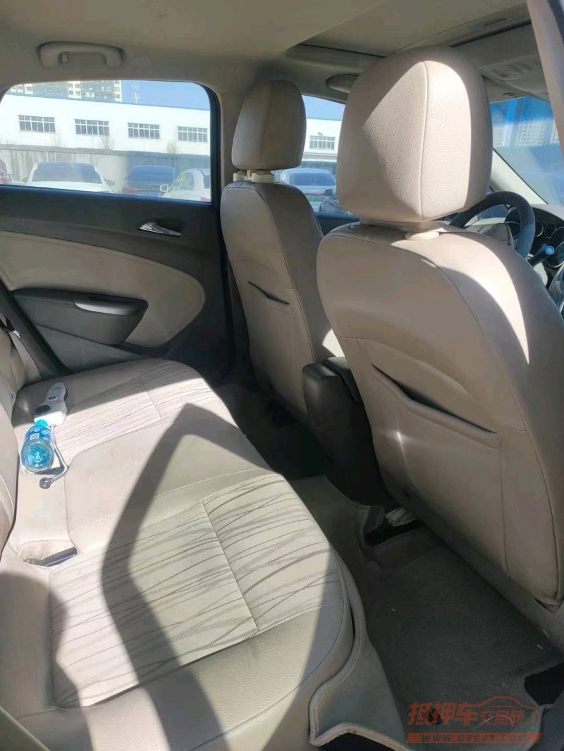 青岛14年别克英朗3