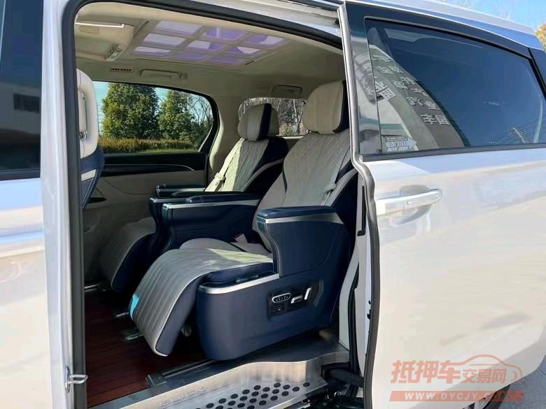 苏州21年别克GL83