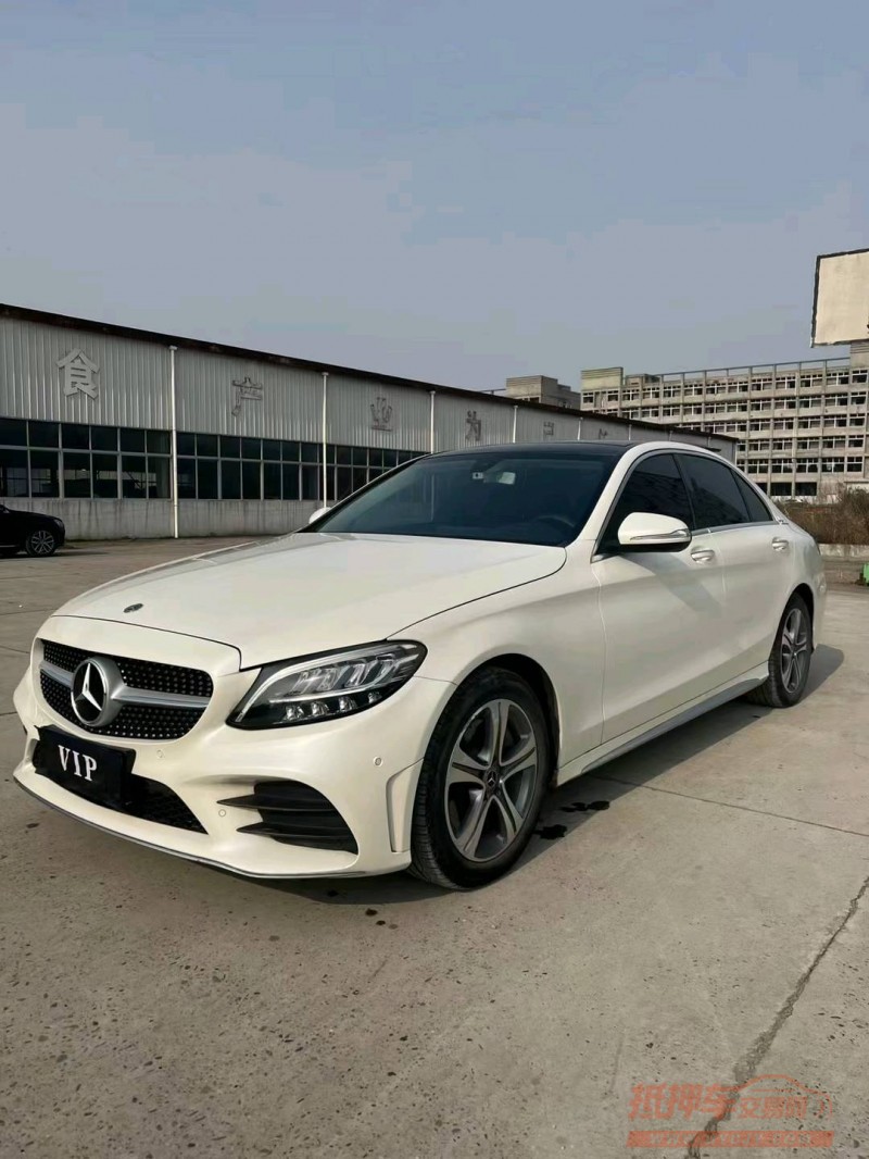 北京19年奔驰C2