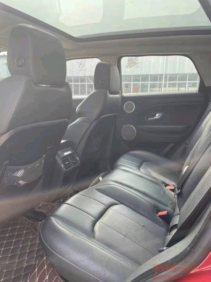 北京18年路虎极光8