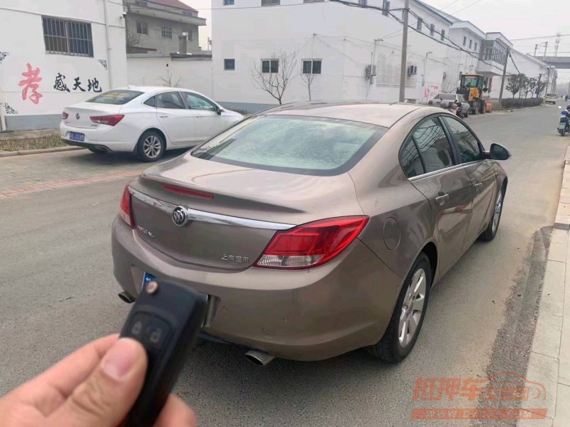 常州13年别克君威3