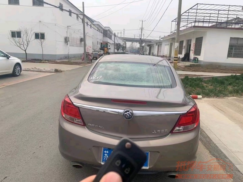 常州13年别克君威2