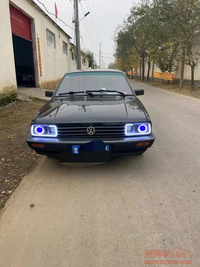 潍坊03年大众桑塔纳经典1