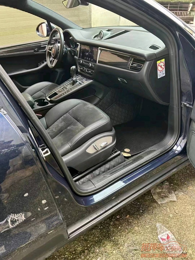 安順21年保時捷Macan5