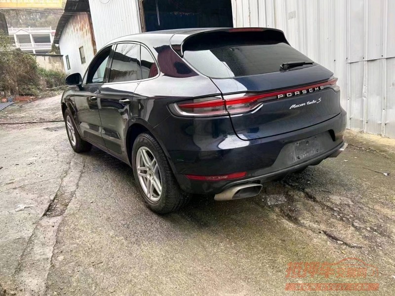 安順21年保時捷Macan1