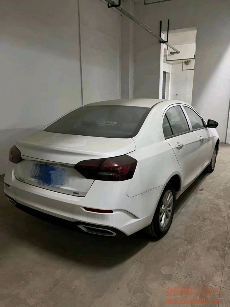 临沂22年吉利帝豪3