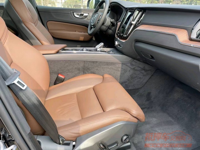 北京23年沃尔沃XC606