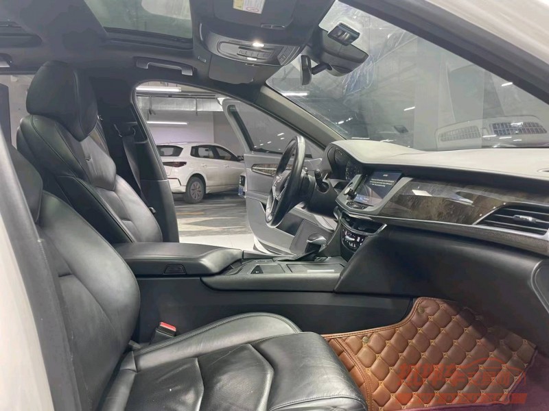 成都16年凯迪拉克CT67