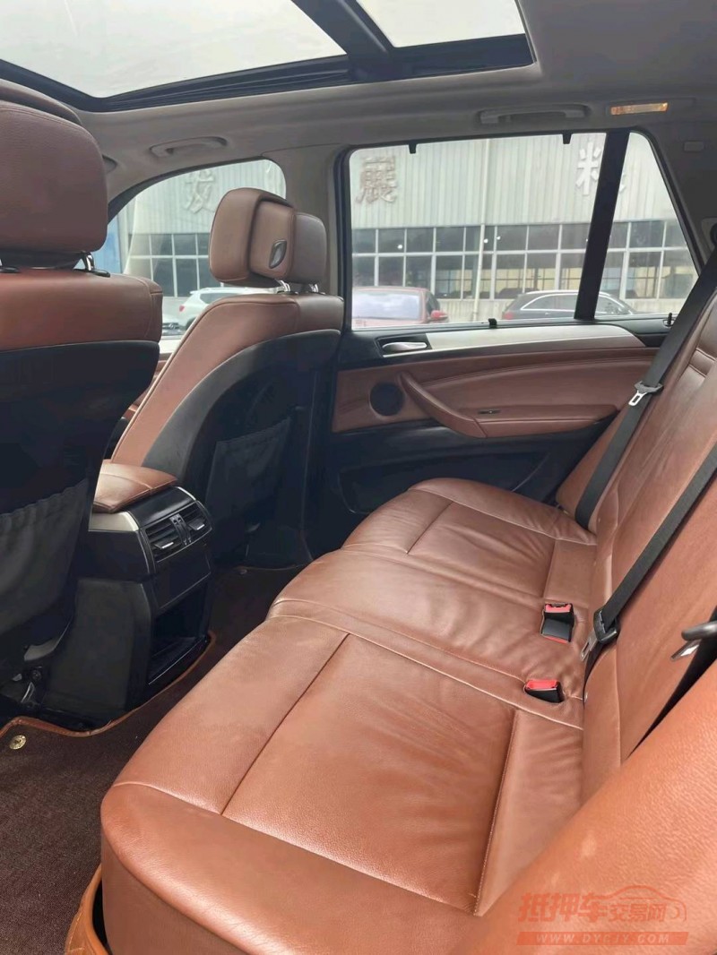 北京14年宝马X56