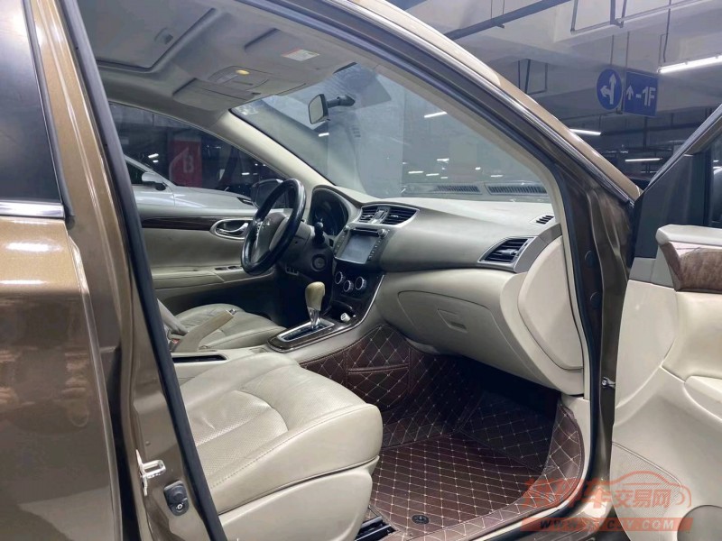 成都13年日产轩逸7