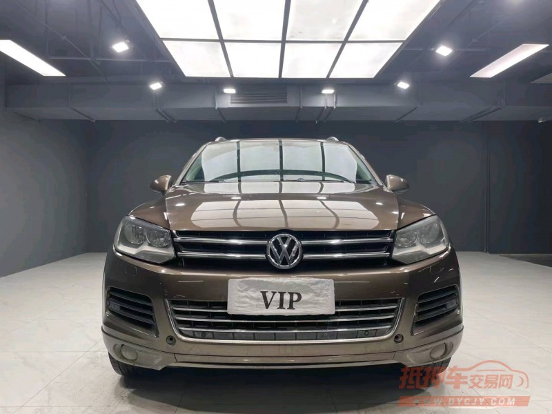 成都11年大众途锐1