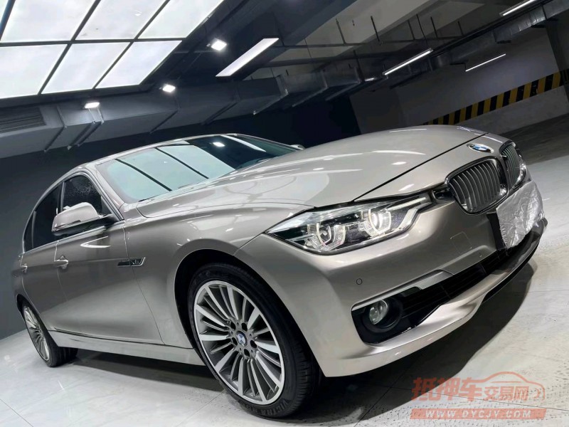 成都19年宝马3系7