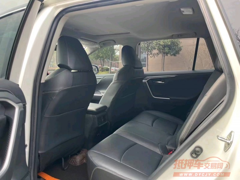 北京20年丰田RAV48