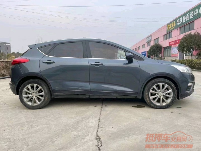 北京17年吉利帝豪GS5