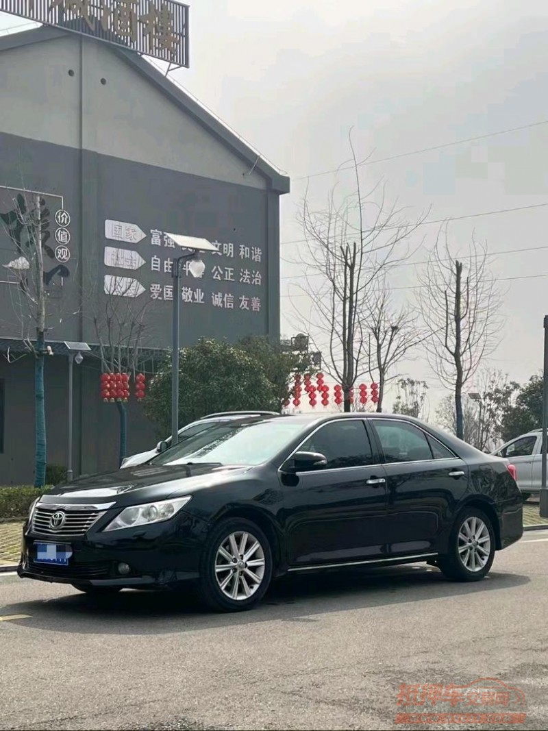 宜昌12年丰田凯美瑞2