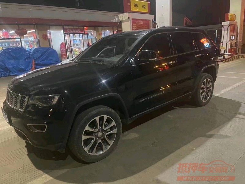 重庆19年Jeep大切诺基8
