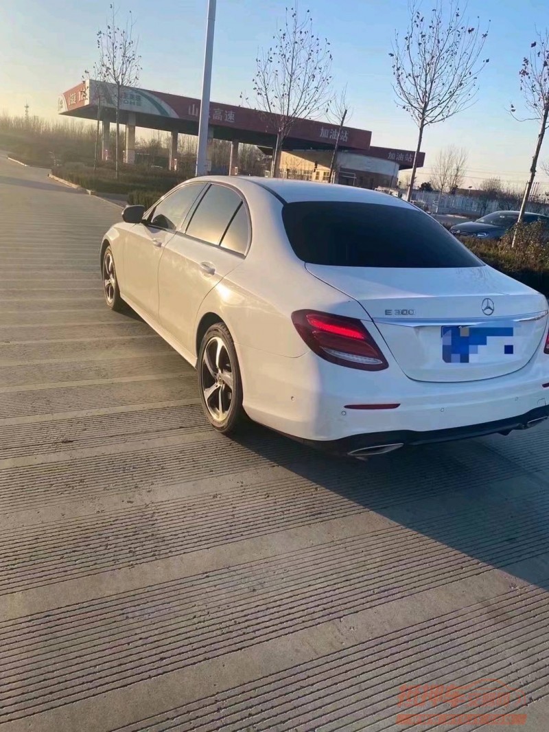 枣庄17年奔驰E8