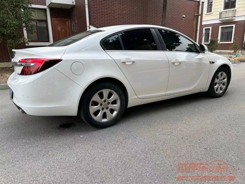 苏州15年别克君威4