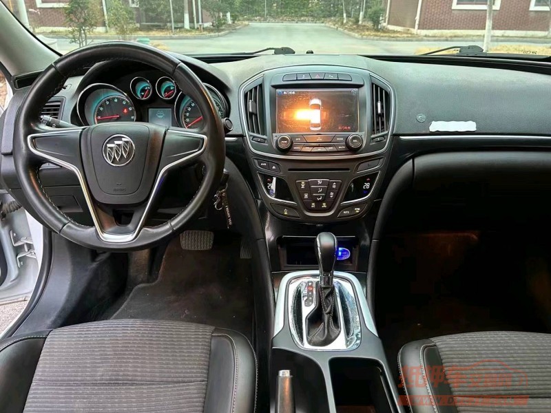 苏州15年别克君威5