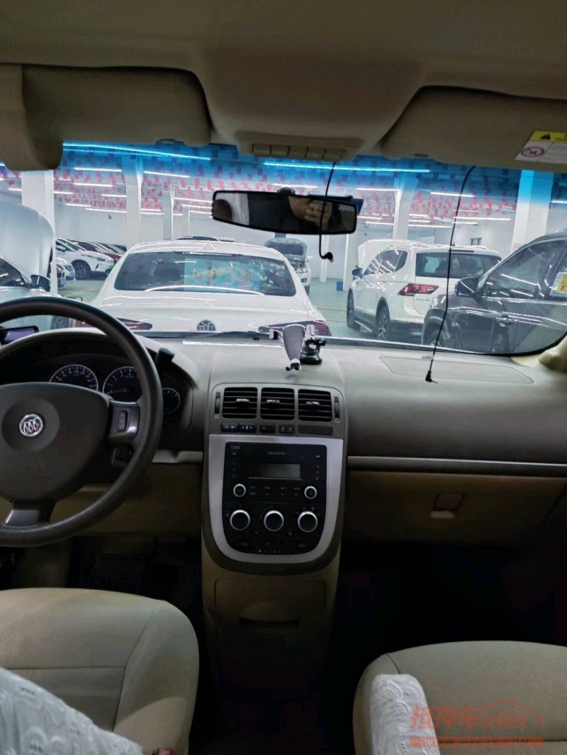 徐州15年别克GL84