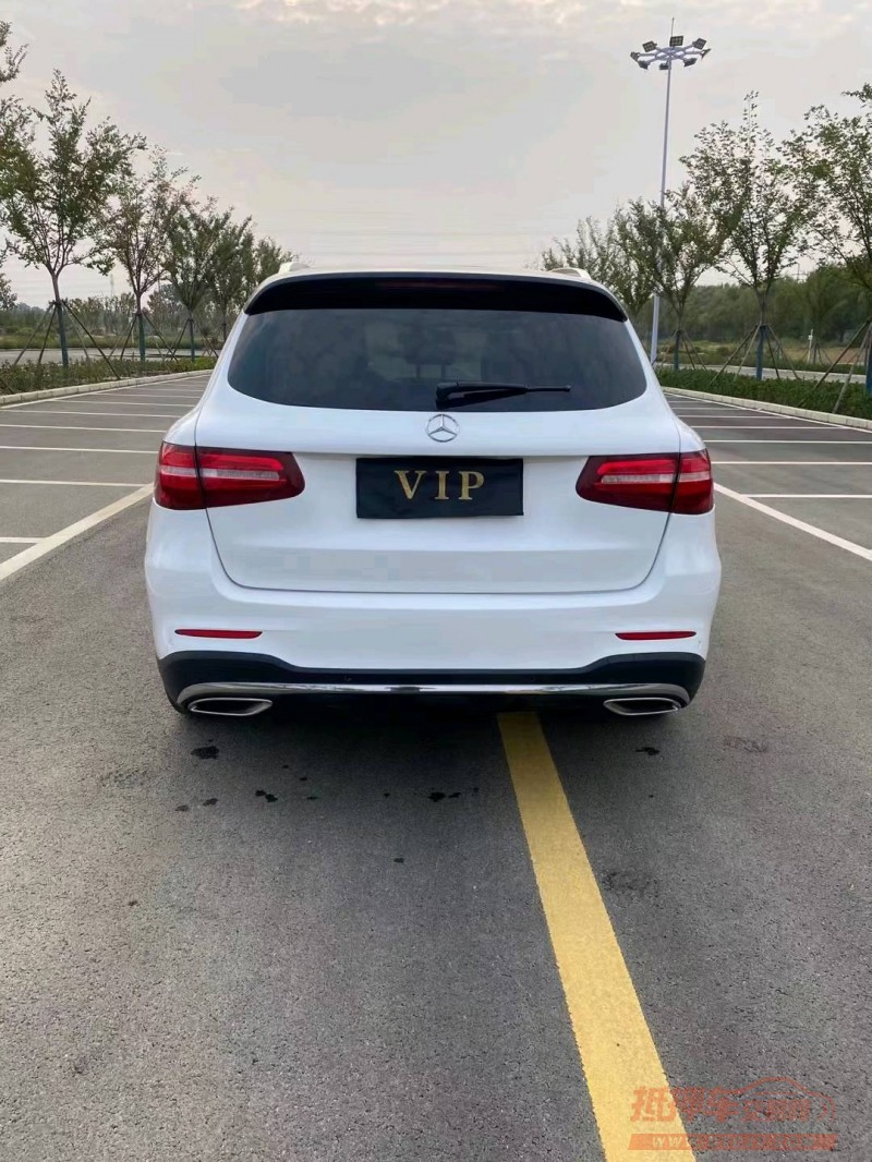 徐州19年奔驰GLC1