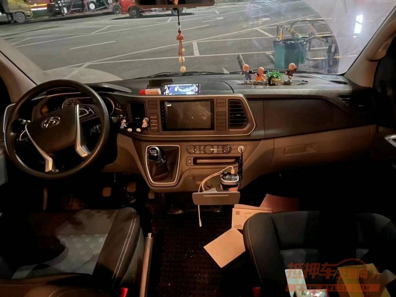 重庆22年大通V809