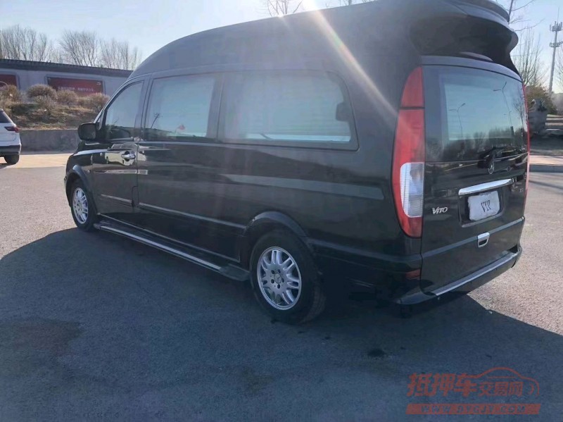 邯郸14年奔驰唯雅诺4