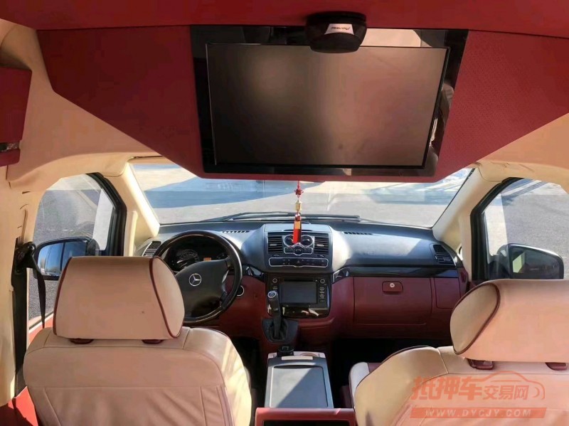 邯郸14年奔驰唯雅诺2