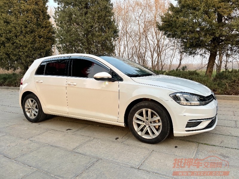 济宁19年大众高尔夫5