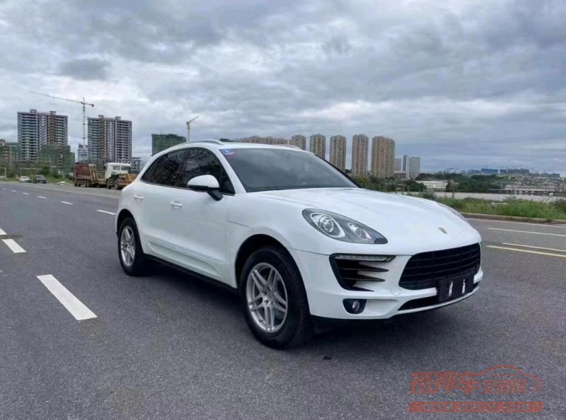 珠海17年保时捷Macan8
