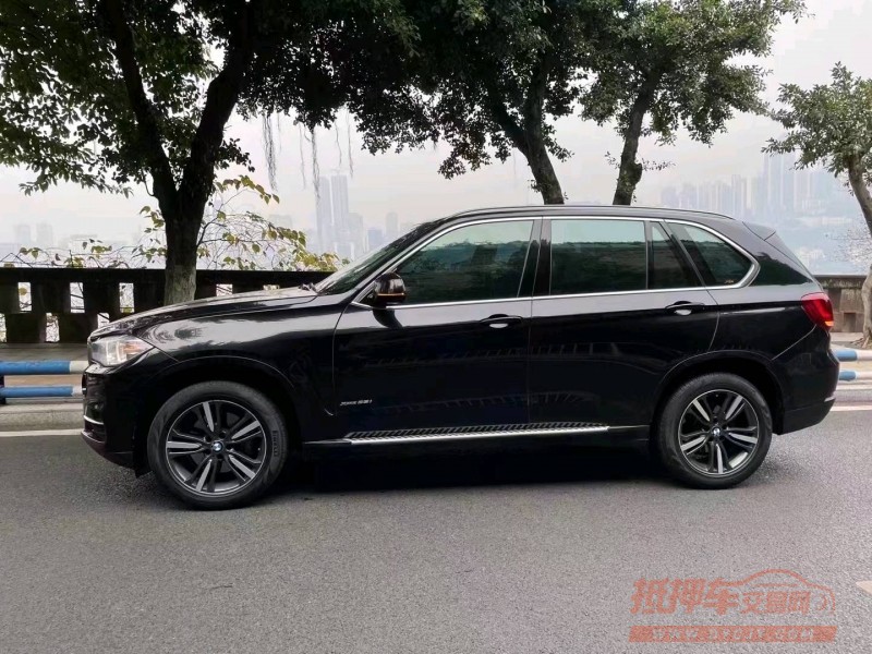 重庆17年宝马X51