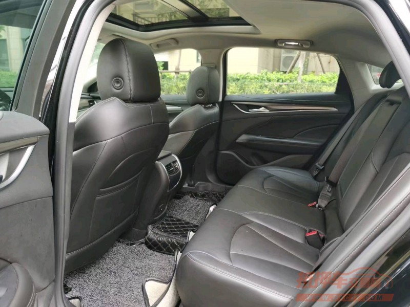 苏州20年别克君越6