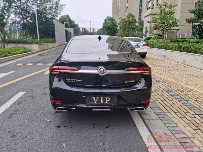 苏州20年别克君越9