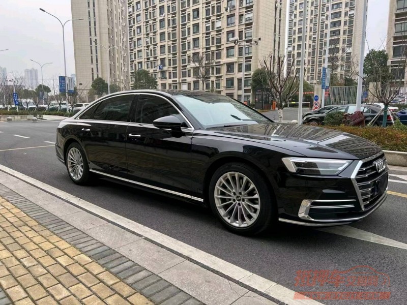 苏州21年奥迪A8L2