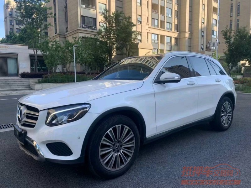 苏州17年奔驰GLC7