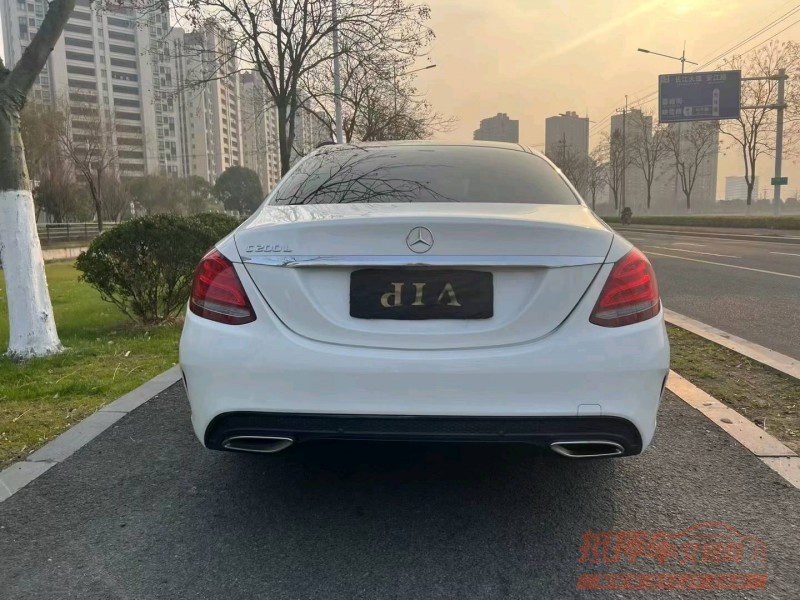 苏州16年奔驰C9