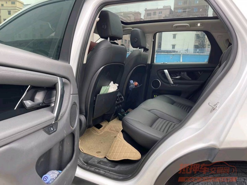 广州21年路虎发现2