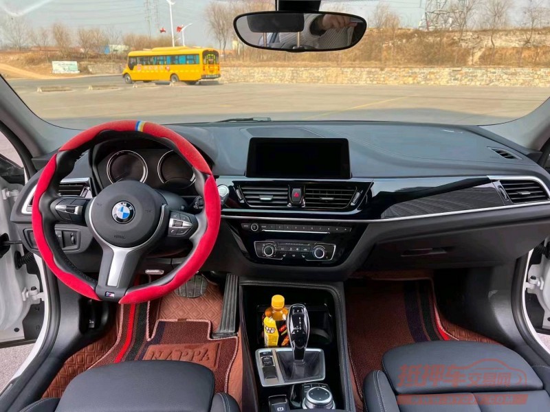 济南21年宝马1系3