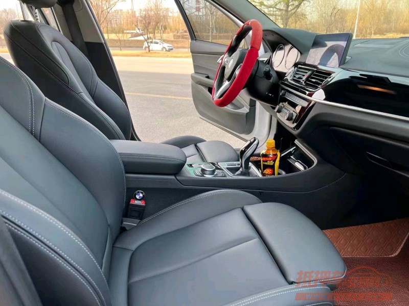 济南21年宝马1系5