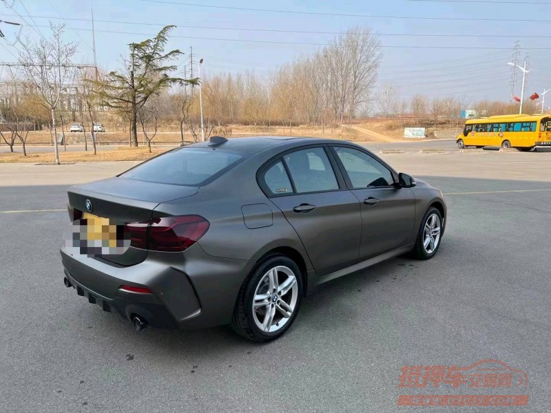 济南21年宝马1系8