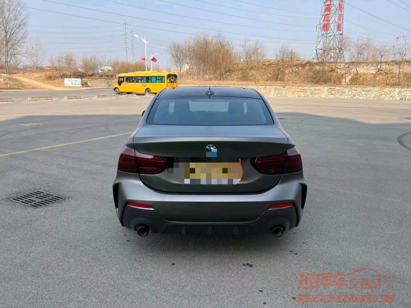 济南21年宝马1系9