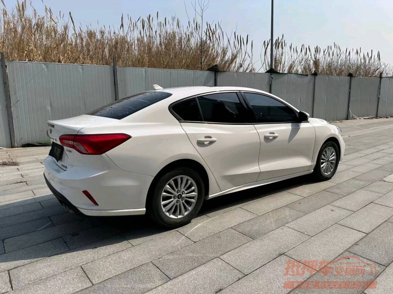 盐城19年福特福克斯4