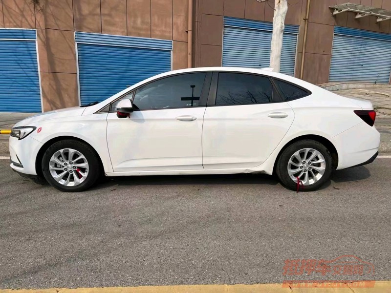 枣庄20年别克威朗1