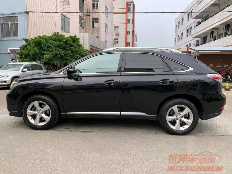 中山12年雷克萨斯RX3