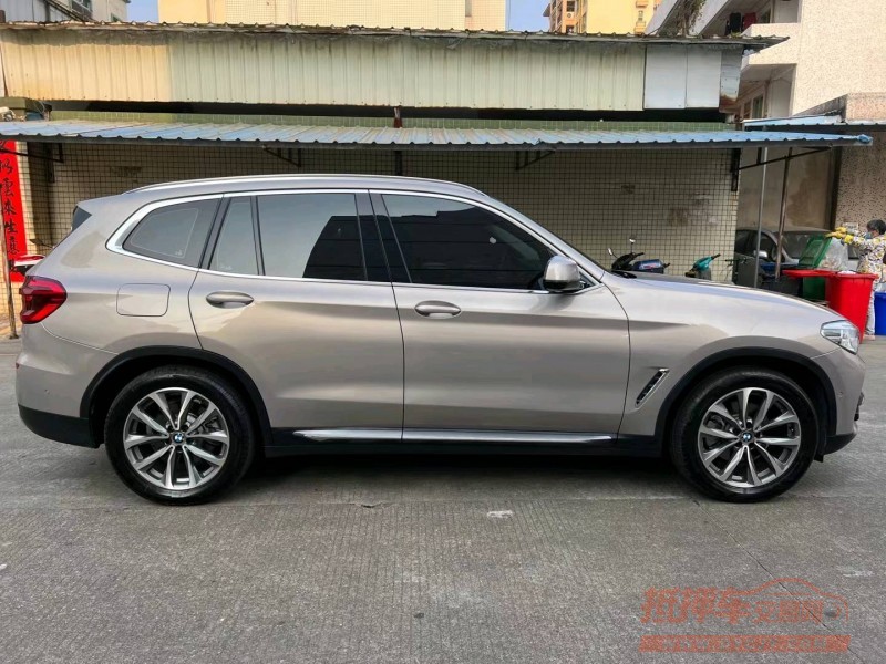 中山18年宝马X37