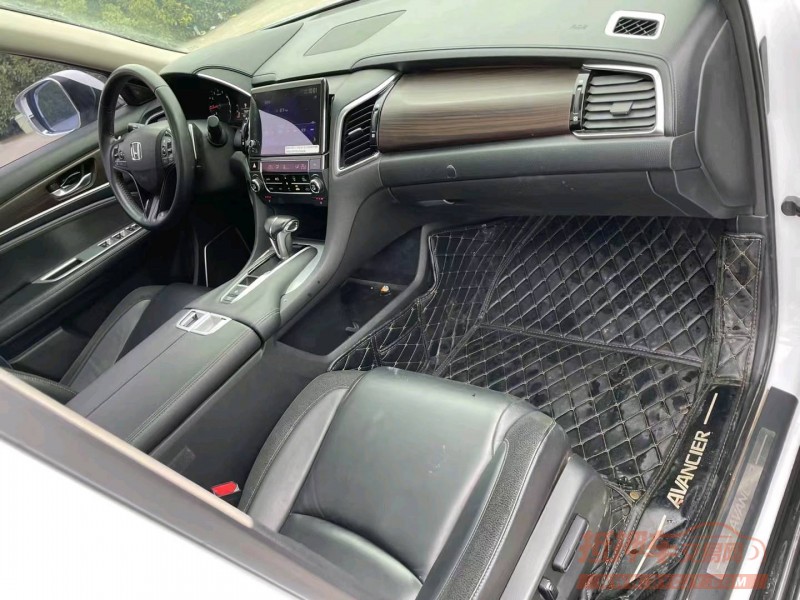 北京17年本田冠道5