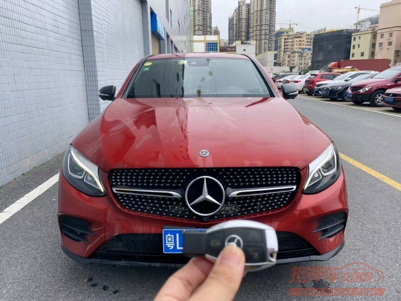 广州17年奔驰GLC1