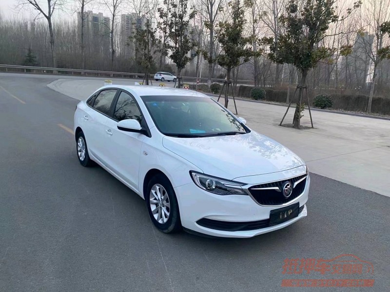 东营19年别克英朗8