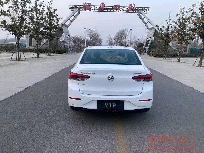 东营19年别克英朗1